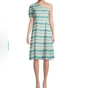 ONE SHOULDER GEOMETRIC PRINT DRESS IN IVORY/ JADE SIZE XL NEW